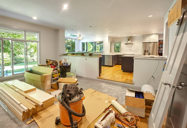 Professional Cabinet Refacing technician working in Riverview, FL